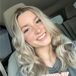 Meet your Posher, Katelyn